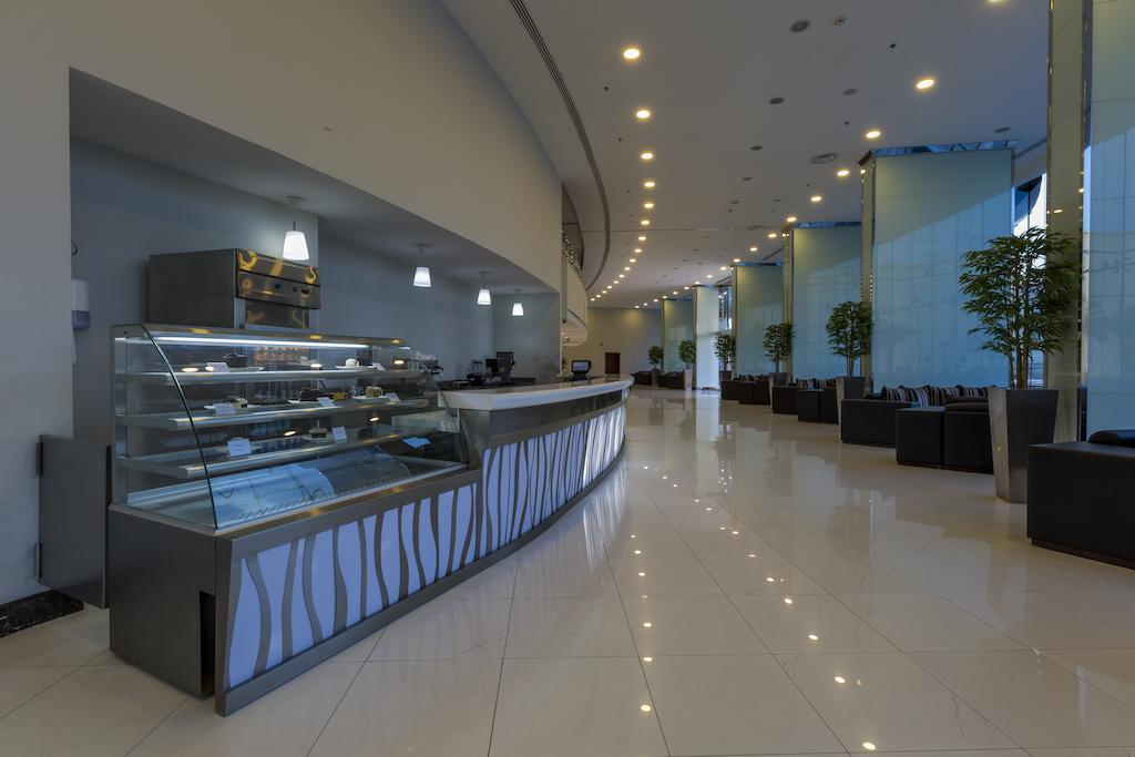 Grand Mayral Hotel Khobar Buitenkant foto