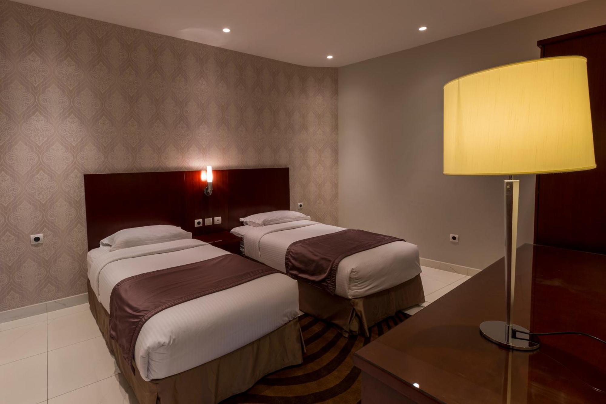 Grand Mayral Hotel Khobar Buitenkant foto