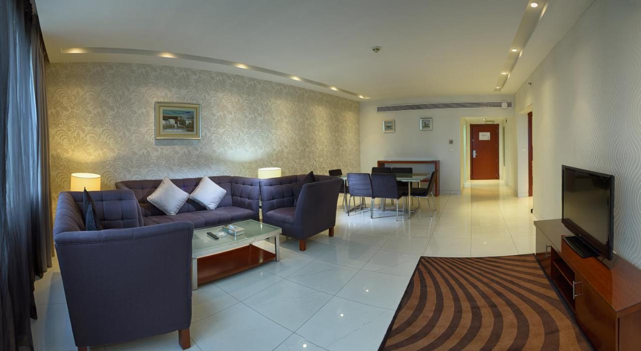 Grand Mayral Hotel Khobar Buitenkant foto